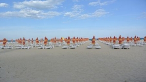 Bulgaria Expects up to 10% more Tourists in the Summer