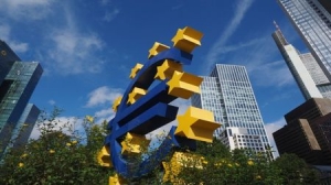 Bulgaria Reluctant to Seek ECB Scrutiny Before Euro Entry