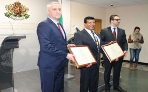 Certificate for priority investor to &quot;A.Z.K. Properties&quot; Ltd.