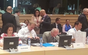 Bulgarian Milk Producers to Get EUR 5.8 M in EU Support