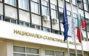 Trips by Bulgarians abroad, foreign residents’ visits increase in March