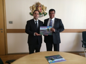 Mr Emil Karanikolov the Minister of Economy Met Mr Avinoam Katrieli President of BCCBI